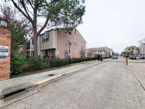 2021 Winrock Boulevard 167 Houston TX 77057