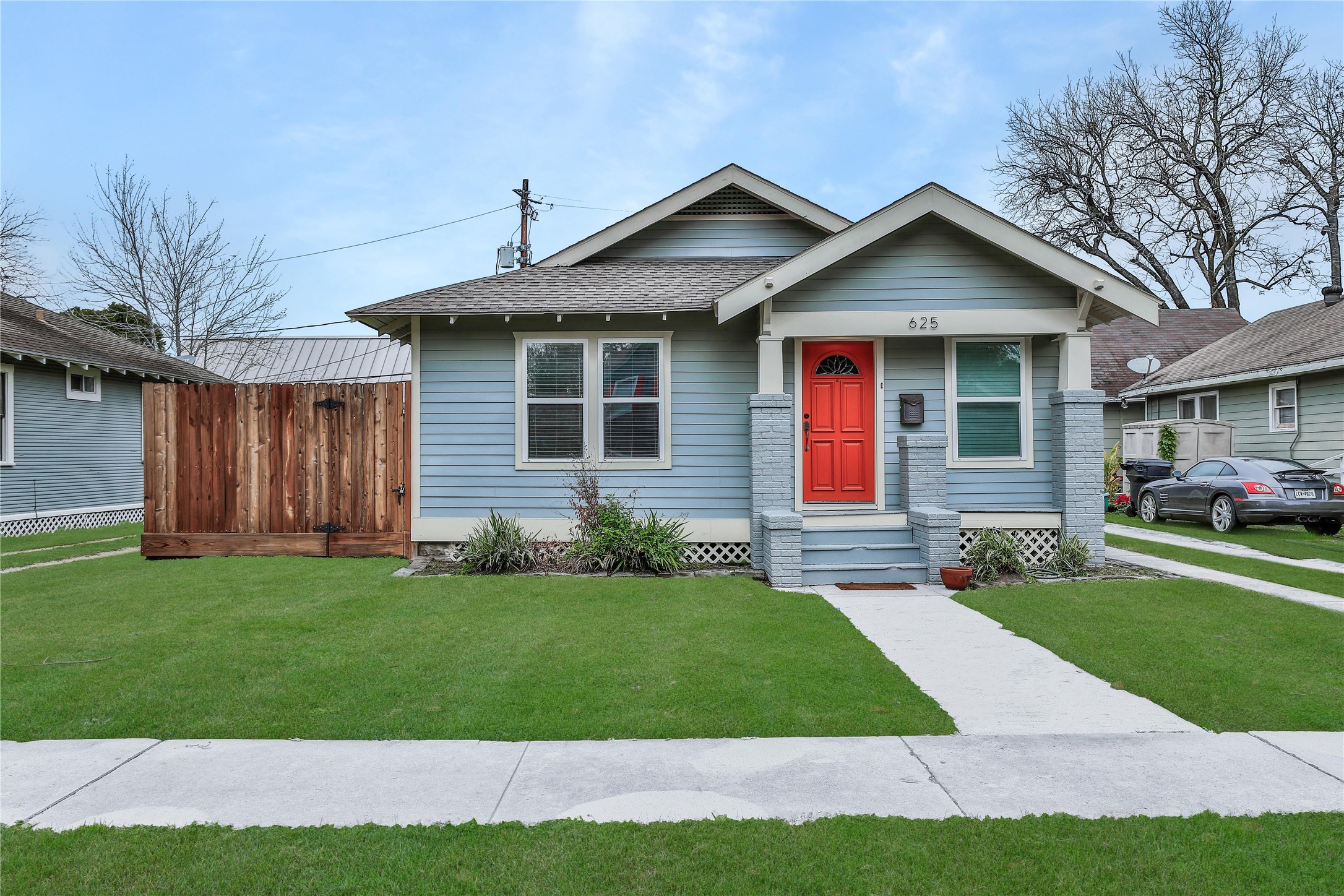 625 E 14th Street Houston TX 77008