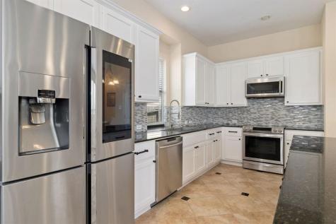 14222 Ingham Court Sugar Land TX 77498