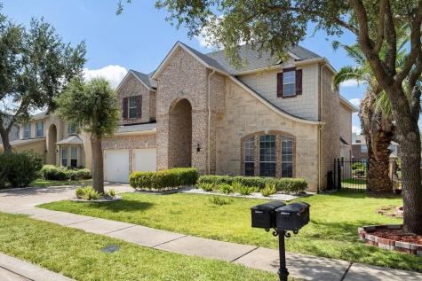 14222 Ingham Court Sugar Land TX 77498