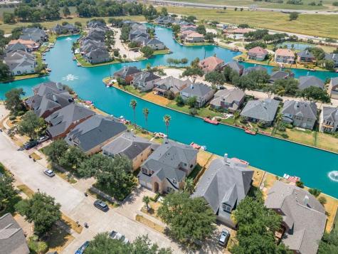 14222 Ingham Court Sugar Land TX 77498