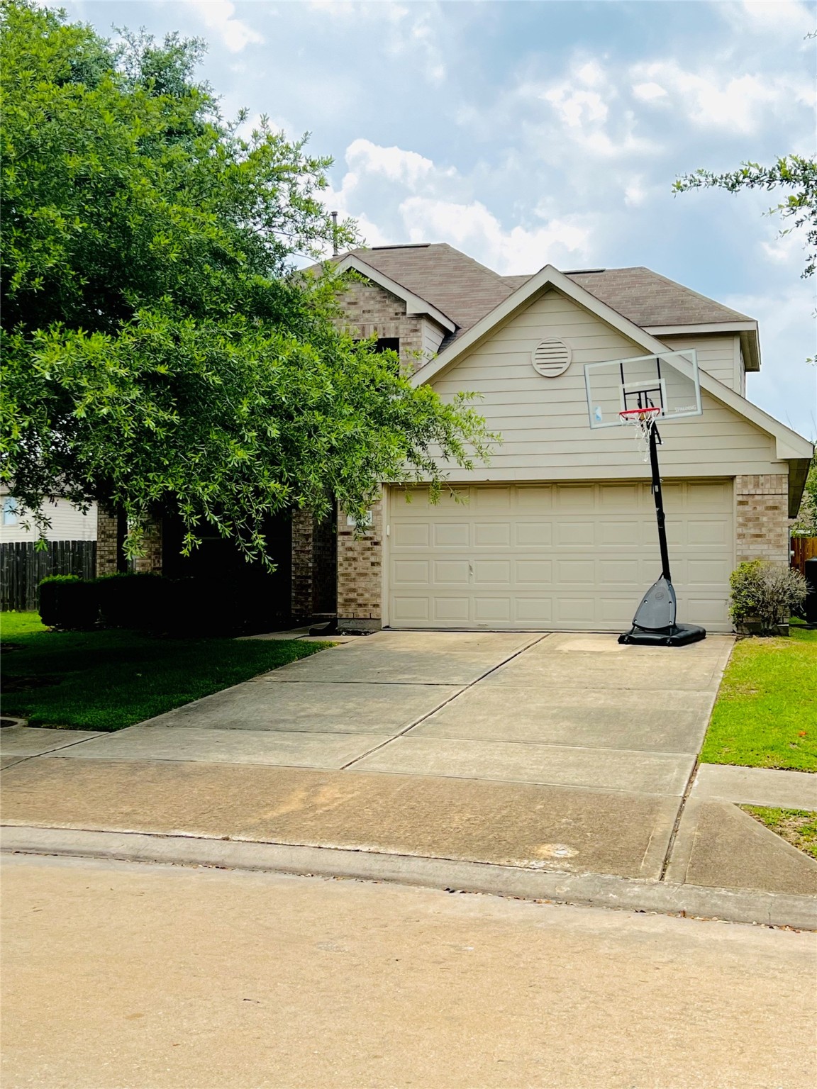 16910 Hampton Glen Court Houston TX 77083