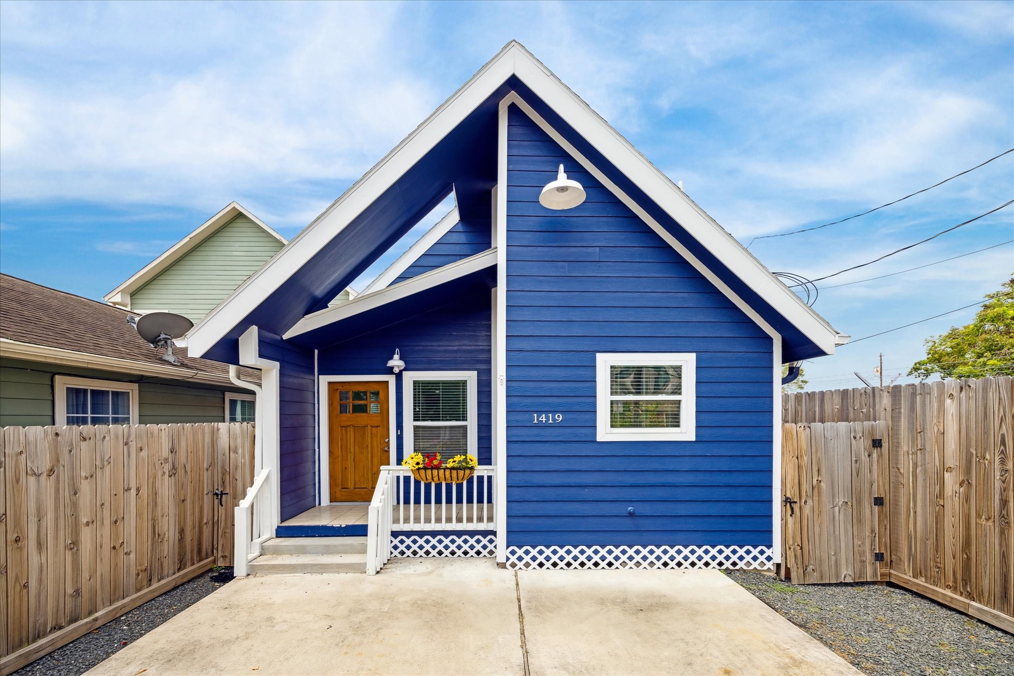 1419 Laird Street Houston TX 77008