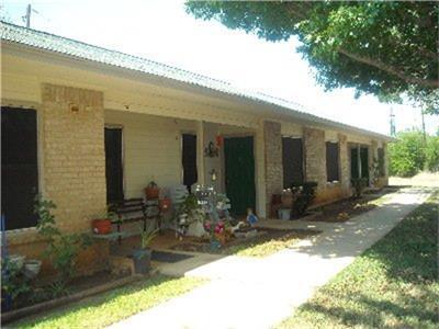 500 Cross Creek Dilley TX 78017