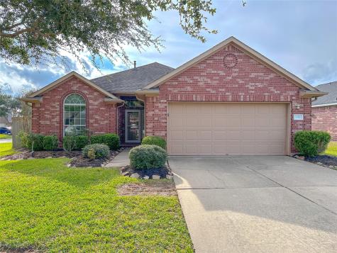 1906 Lantana Spring Lane Pearland TX 77581
