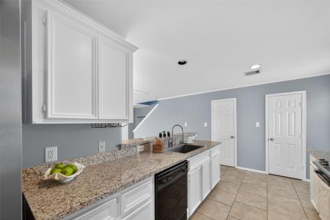 6915 Woodridge Row Drive Houston TX 77087