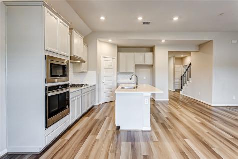 2165 Woodland Pine Drive Conroe TX 77384
