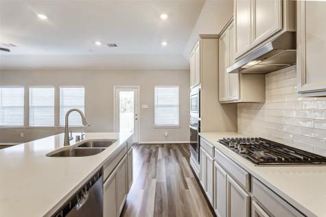 2165 Woodland Pine Drive Conroe TX 77384