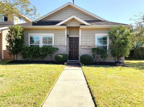 1618 Claremont Garden Circle Houston TX 77047