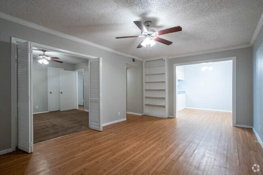 6505 Westheimer Road 148 Houston TX 77057