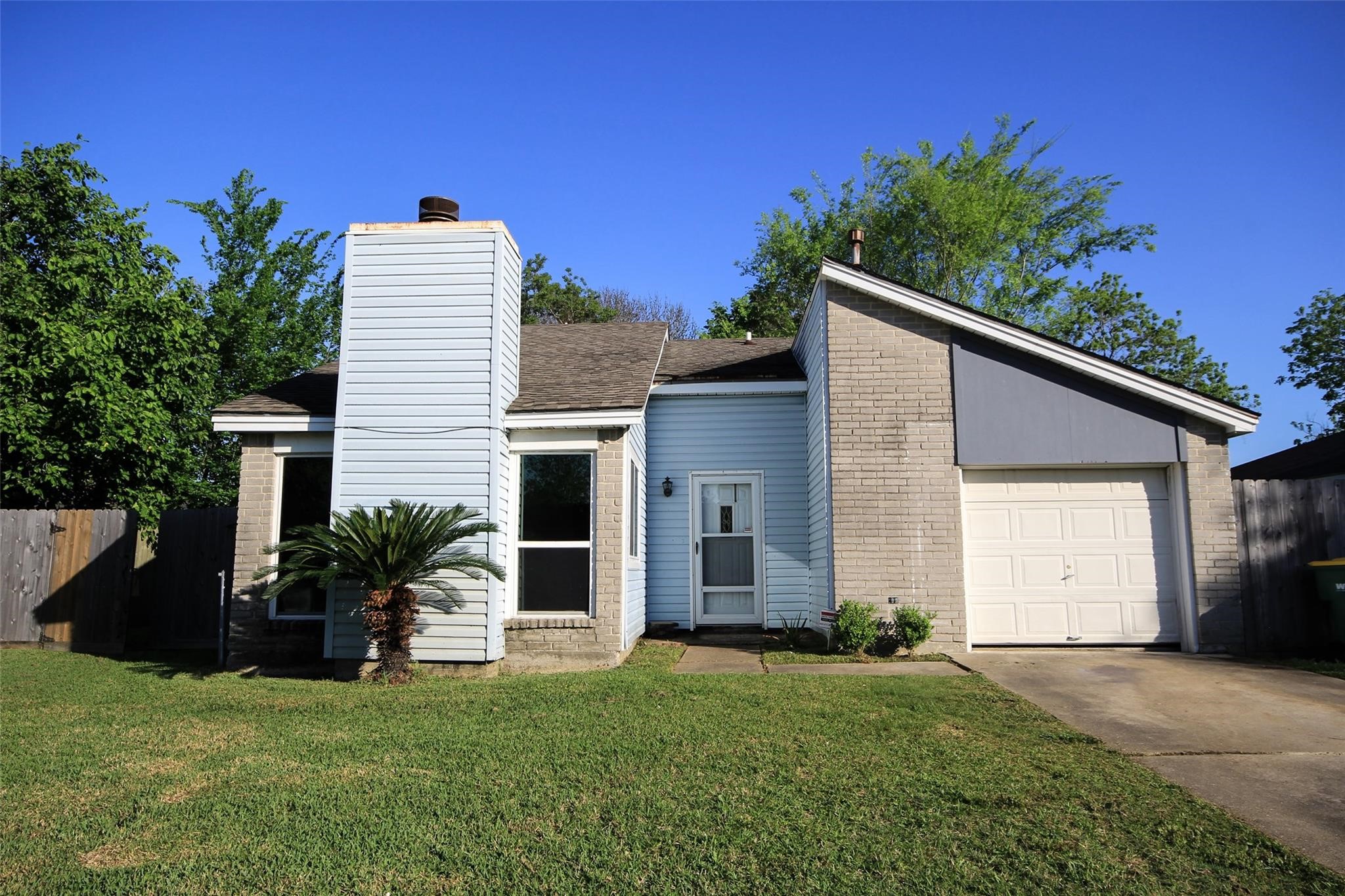 5304 Deborah Lane Baytown TX 77521