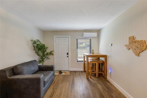 3201 Westridge Street A Houston TX 77025