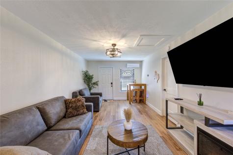 3201 Westridge Street A Houston TX 77025