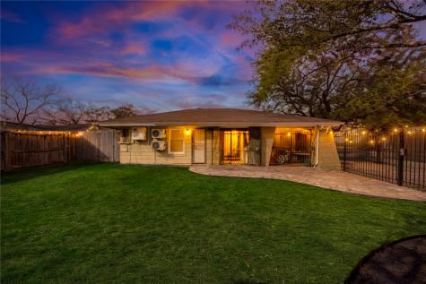 3201 Westridge Street A Houston TX 77025
