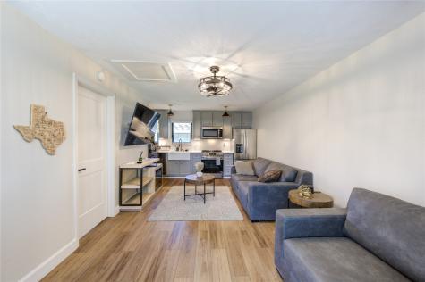 3201 Westridge Street A Houston TX 77025