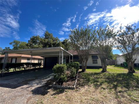 405 Farrer Street Angleton TX 77515