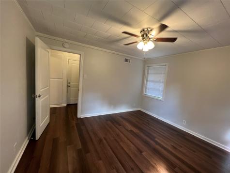 405 Farrer Street Angleton TX 77515