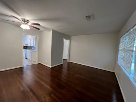405 Farrer Street Angleton TX 77515
