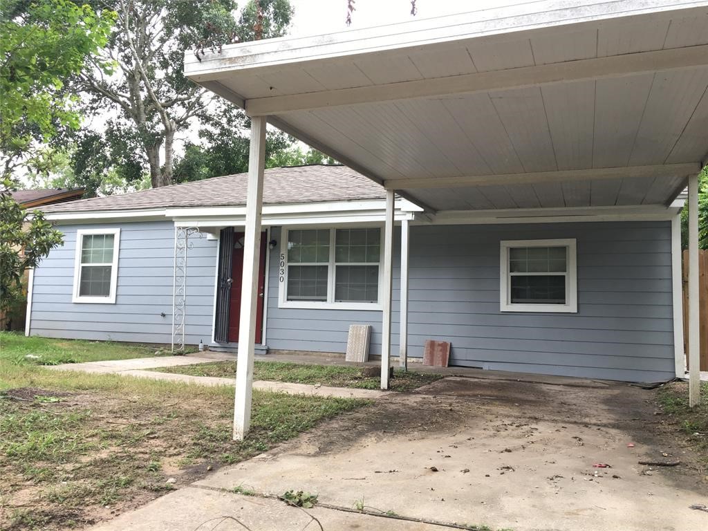 5030 Van Fleet Street Houston TX 77033