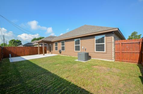 815 Easy Street La Porte TX 77571