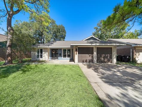 9210 Kempwood Drive Houston TX 77080