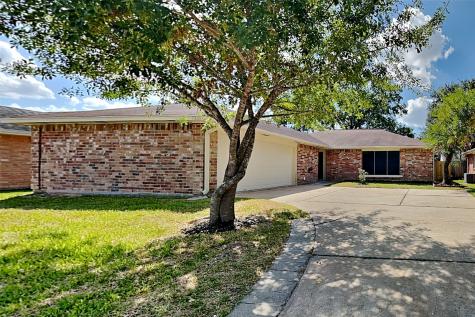 7335 Crystalglen Lane Houston TX 77095