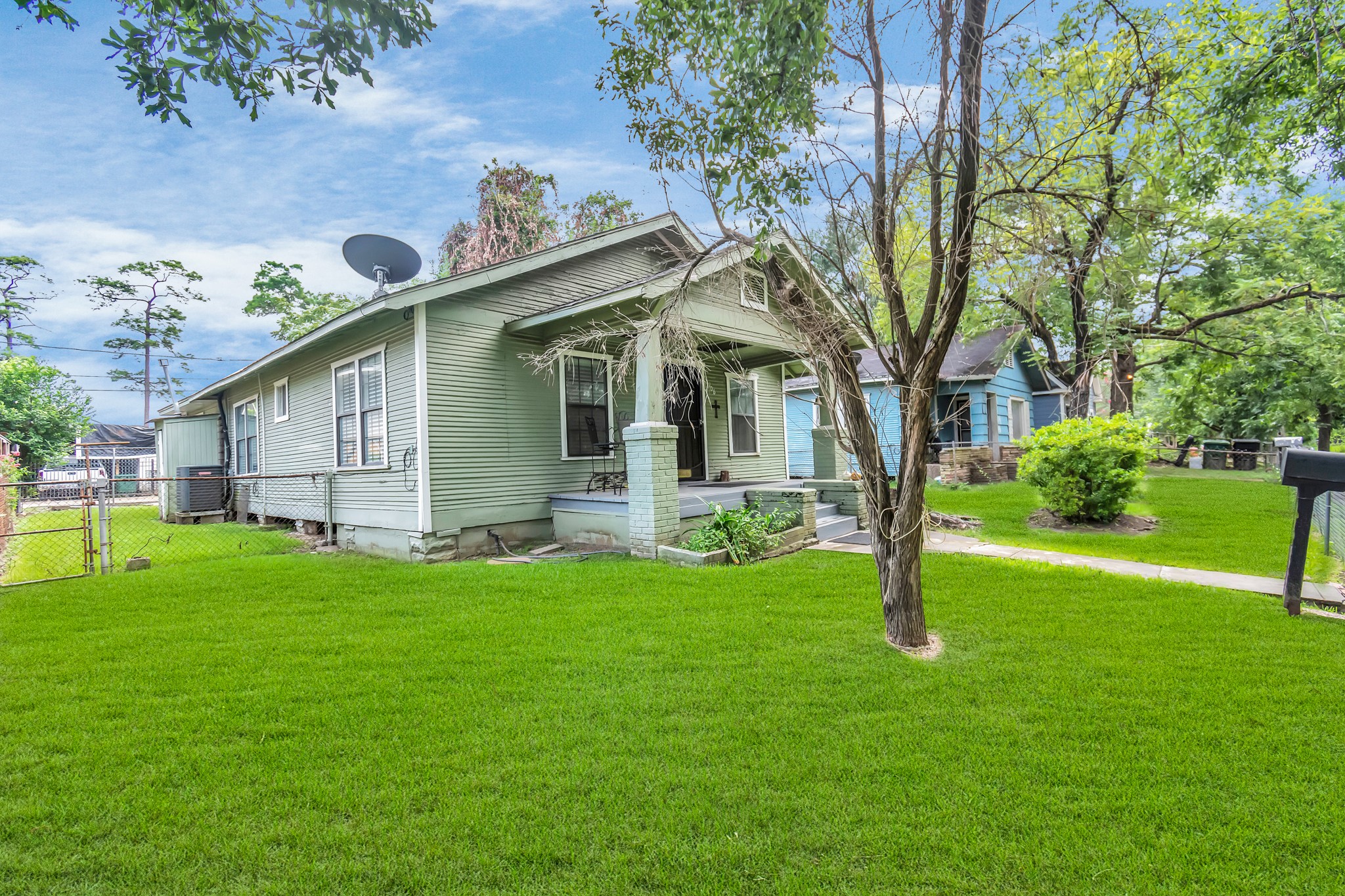 106 Kemton Street Houston TX 77012