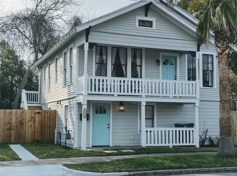 1715 30th Street Galveston TX 77550