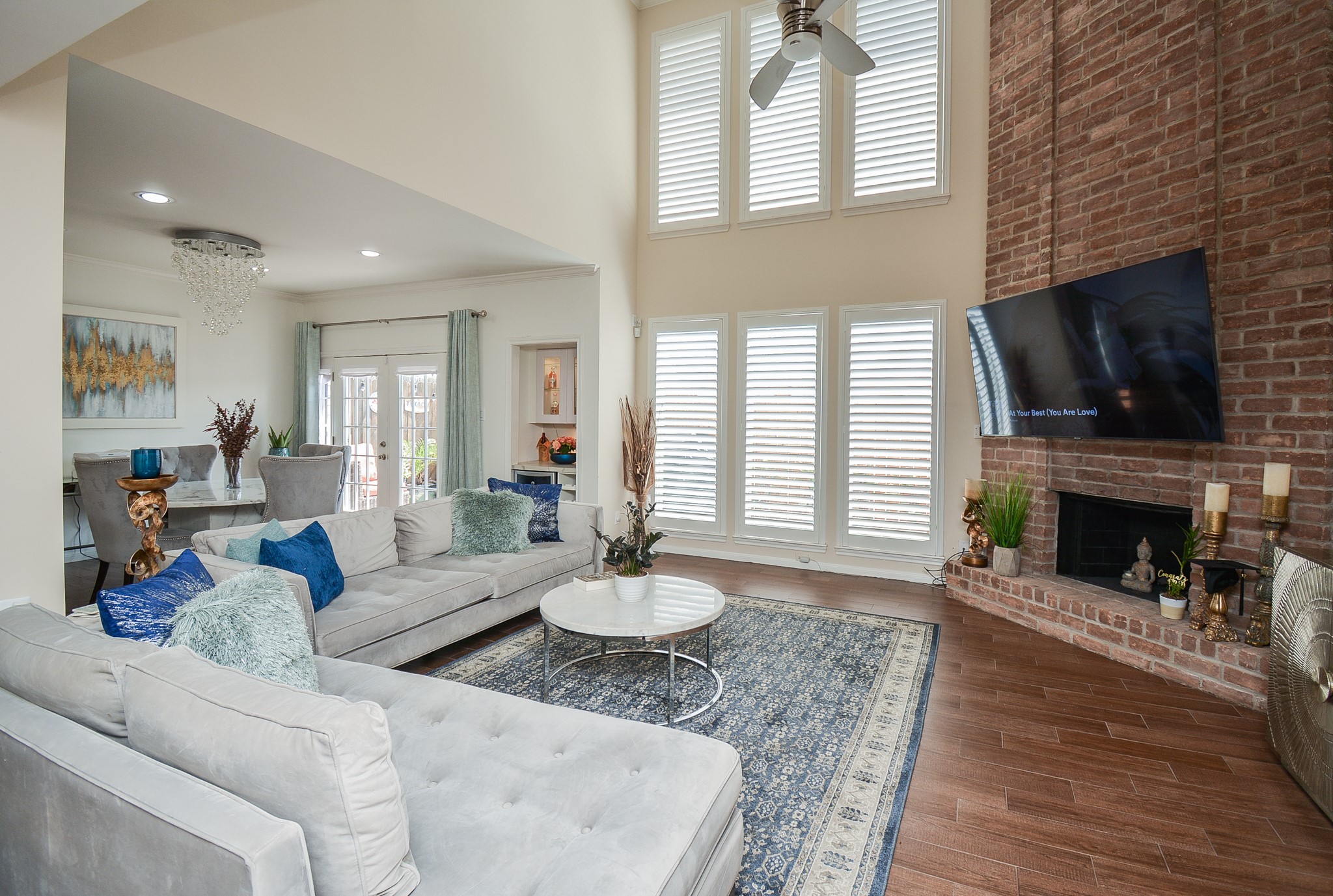 5630 Fairdale Lane 3 Houston TX 77057