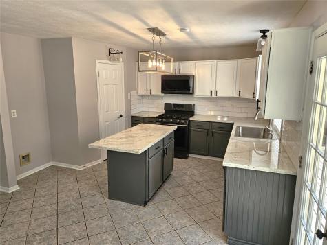 1734 Oak Ridge Drive Kemah TX 77565