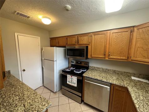 9939 Valley Park Drive Houston TX 77078
