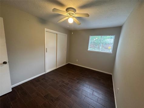 9939 Valley Park Drive Houston TX 77078