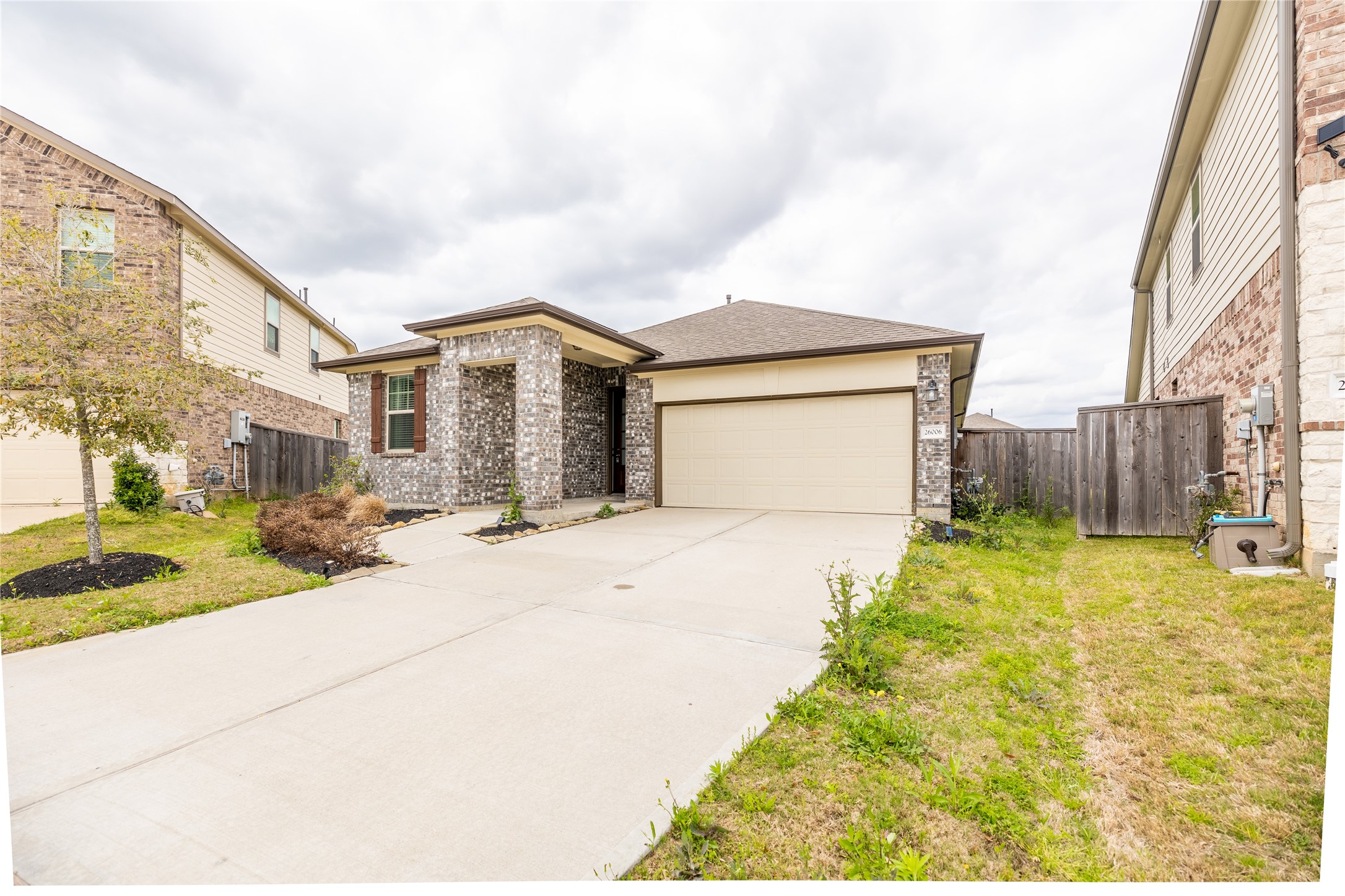 26006 Amber Pearl Drive Richmond TX 77406