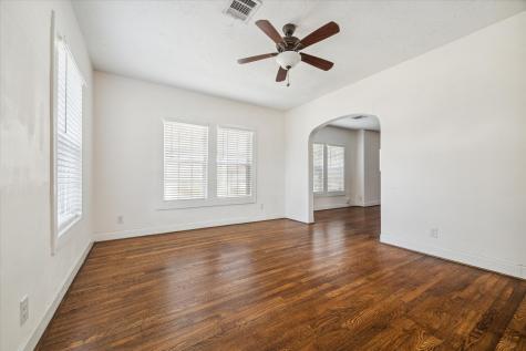 2812 Elser Street Houston TX 77009