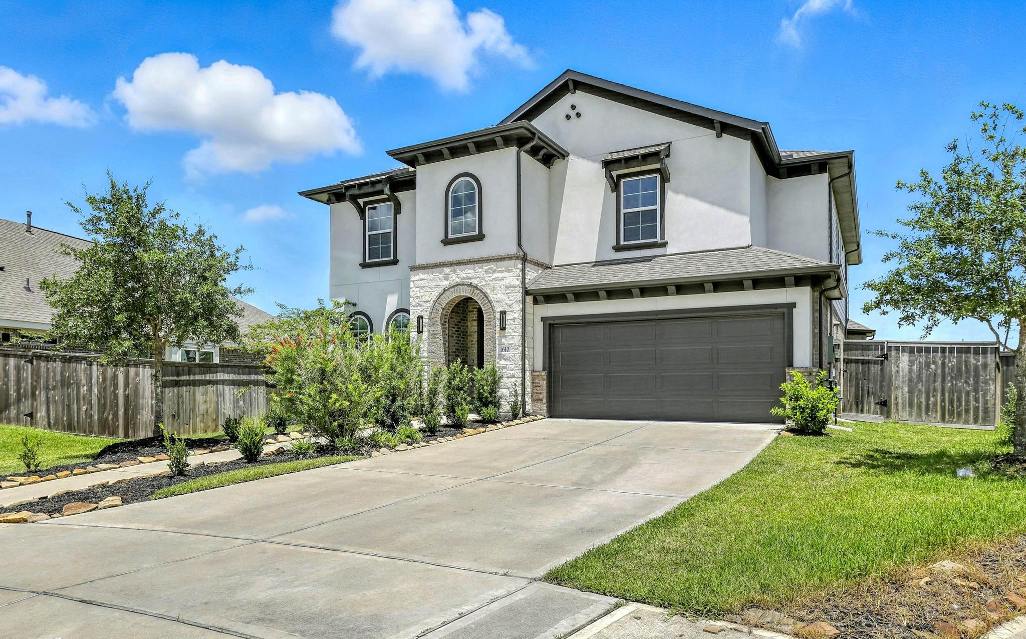 1610 Rosedale Drive Missouri City TX 77459
