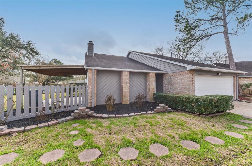 2219 Kingston Court Missouri City TX 77459