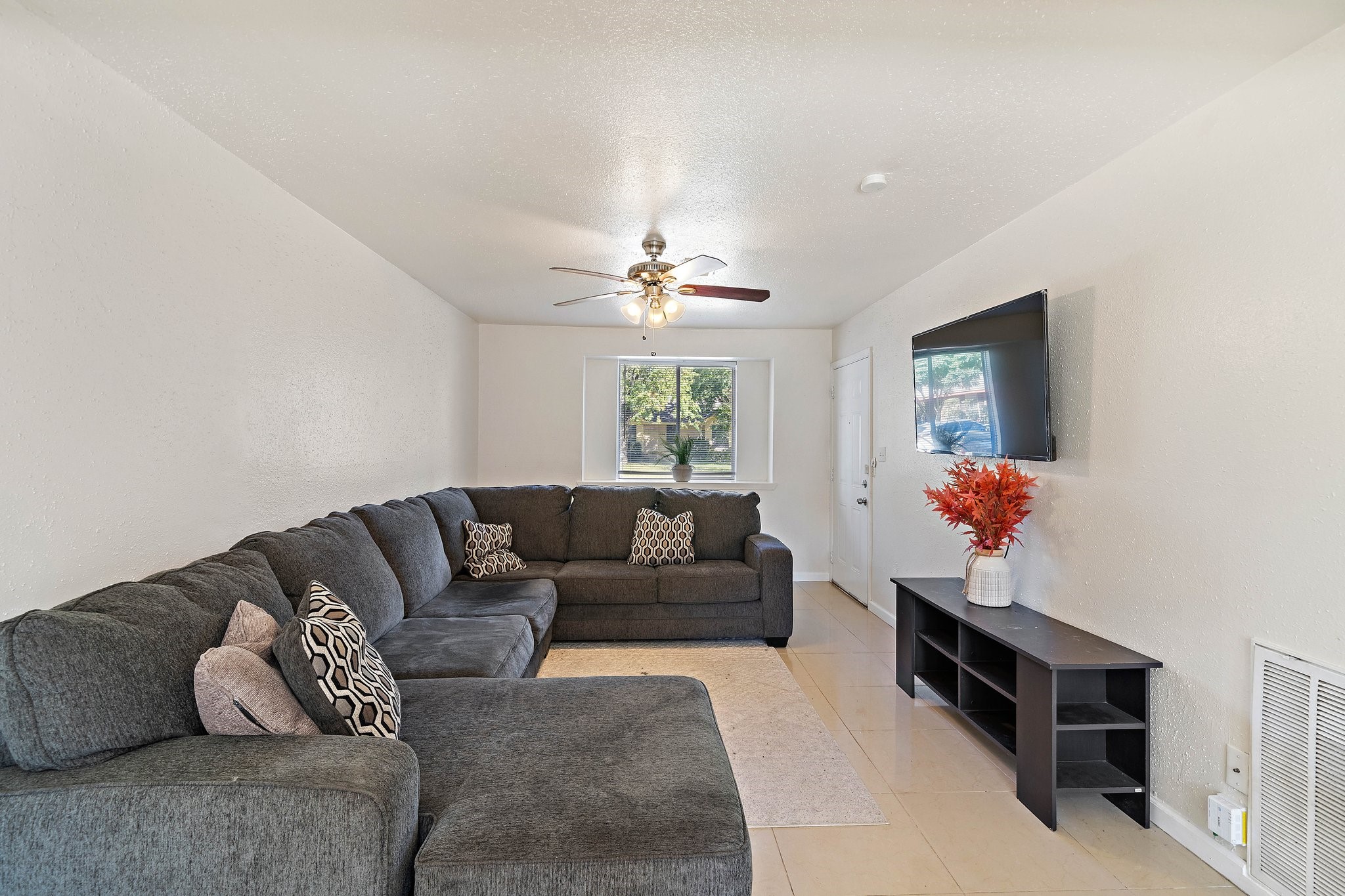735 Knob Hollow Street Channelview TX 77530