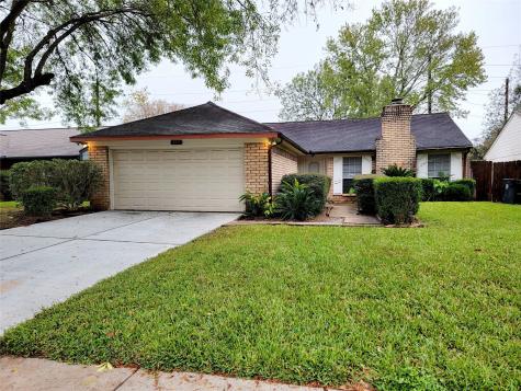2711 Old Fort Road Sugar Land TX 77479