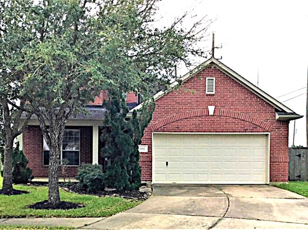 2012 Lazy Hollow Court Pearland TX 77581