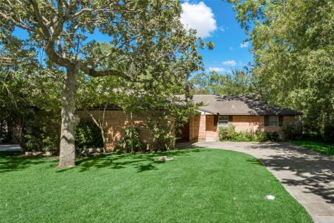 1522 Baggett Lane Houston TX 77055