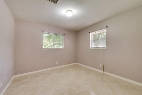 1522 Baggett Lane Houston TX 77055