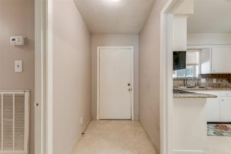 1522 Baggett Lane Houston TX 77055