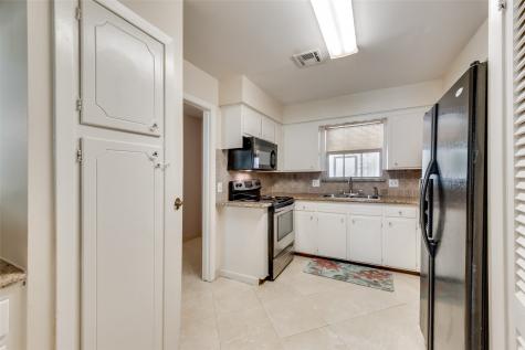 1522 Baggett Lane Houston TX 77055