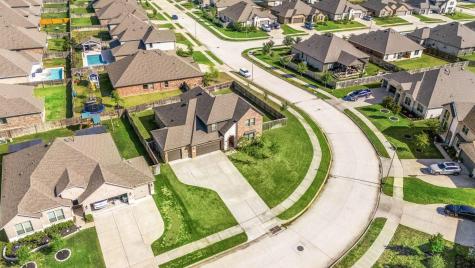 31214 Gullwing Manor Drive Tomball TX 77375