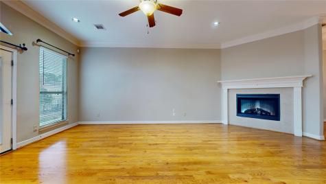 1635 Cohn Street Houston TX 77007