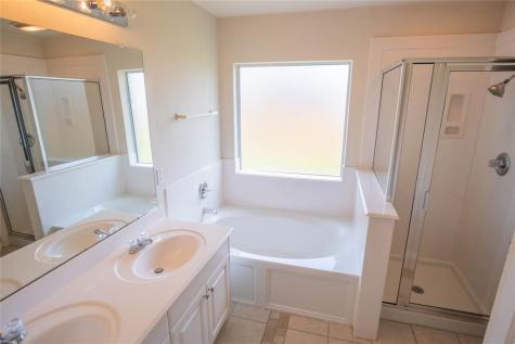 11304 Hidden Bay Drive Pearland TX 77584