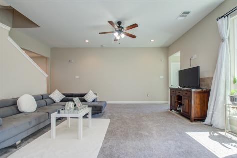 901 Grenshaw Street Houston TX 77088