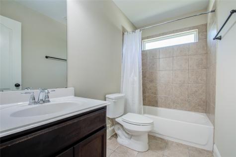 901 Grenshaw Street Houston TX 77088