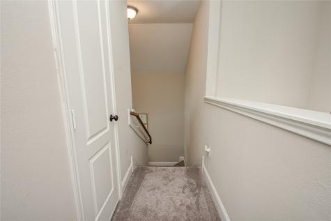901 Grenshaw Street Houston TX 77088