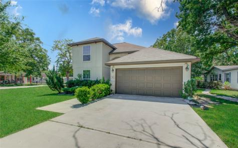 901 Grenshaw Street Houston TX 77088